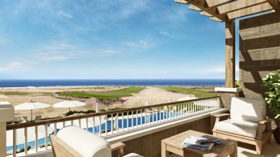 Installment apartment with unique views of the sea and golf field. Soma Bay