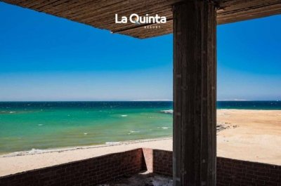 Das La Quinta Resort ist ein Komplex mit einem Privatstrand. Ratenzahlung für 2 Jahre